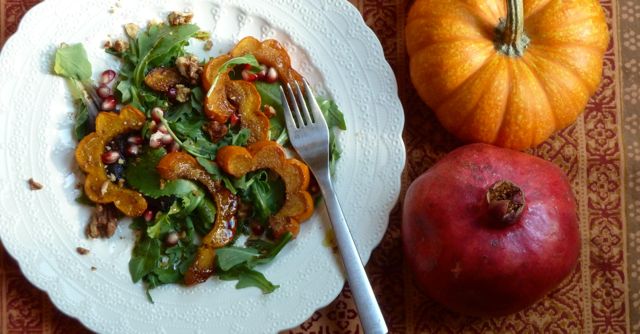 Mixed Greens with Pomegranate Seeds and Roasted Squash